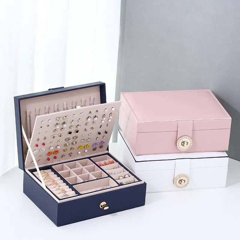 Boîte à Bijoux et Bagues De Voyage avec Compartiments pour Femme - vue de nuit avec éclairage