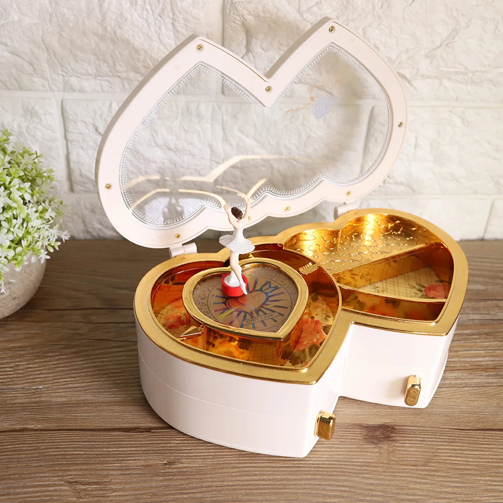 Boîte à Bijoux Coeur Musical En Bois Blanc - intérieur et compartiments