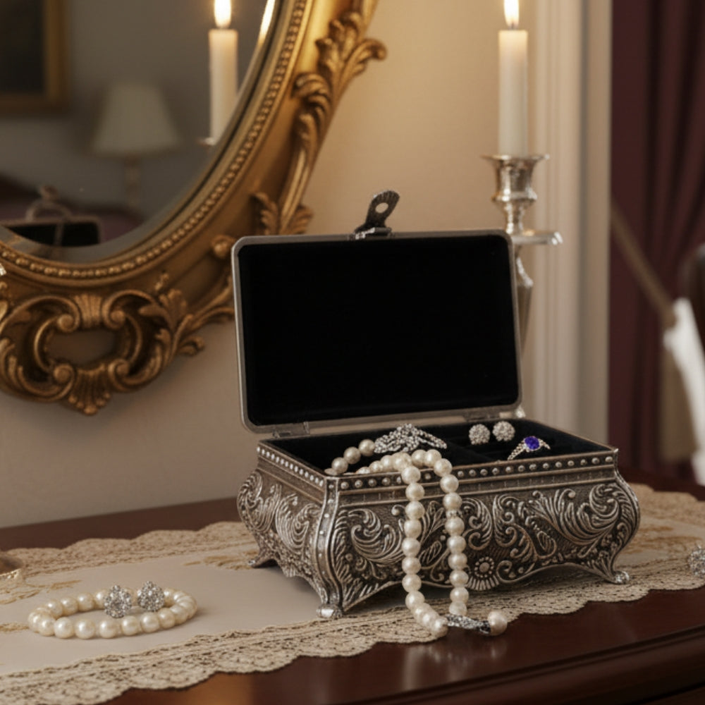 Boîte À Bijoux En Métal Sculpté
